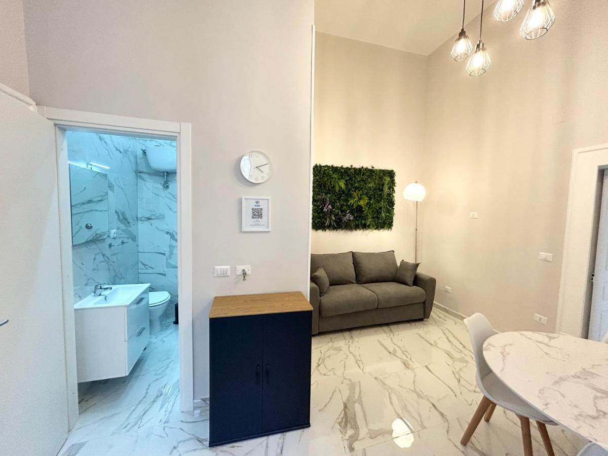 Naples Apartment Plebiscito ภายนอก รูปภาพ